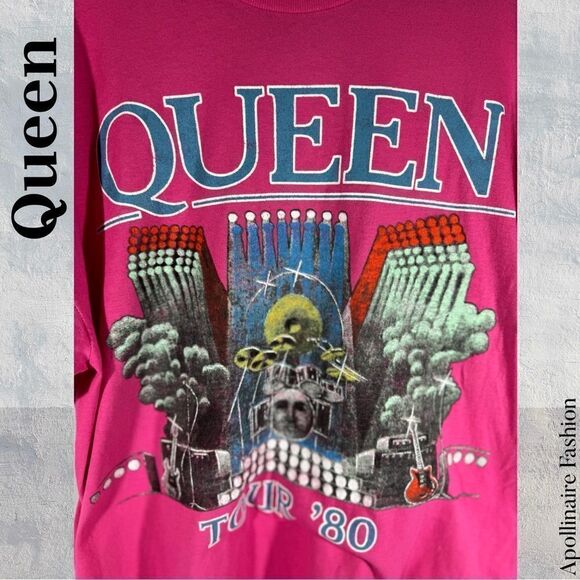 QUEEN 1980 TOUR TEE SHIRT IN PINK OS NEW - Picture 4 of 4